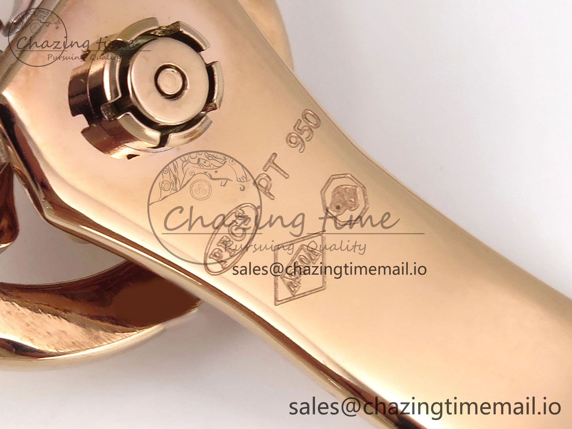 TravelReady PP Tourbillon RG Texuted Bezel RMSF Edition White Dial on Brown Leather Strap 8690