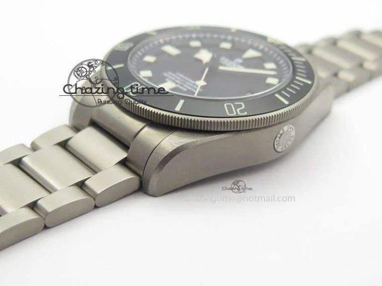 Soft Pelagos LHD ZF 1:1 Best Edition On Titanium Bracelet A2824 (Free Rubber Strap) 9781