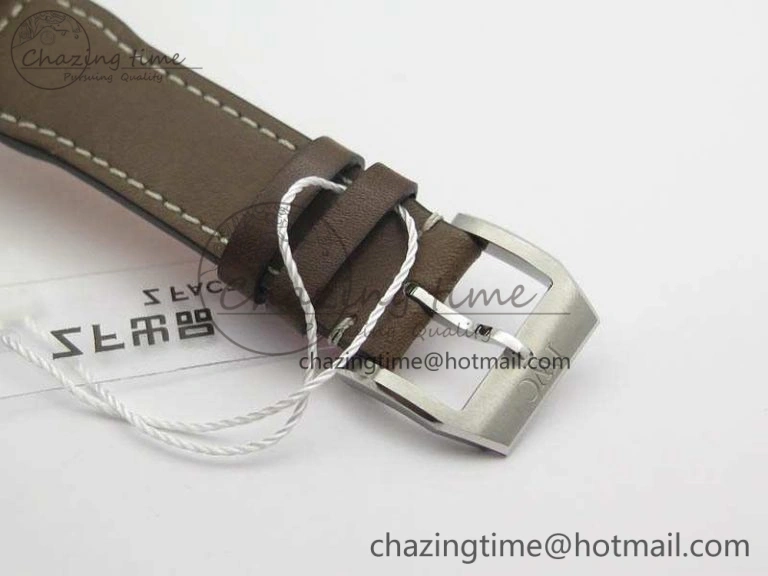 Cozy Pilot Chrono 20th ZF 1:1 Best Edition Black Dial On Brown Leather Strap A 7236