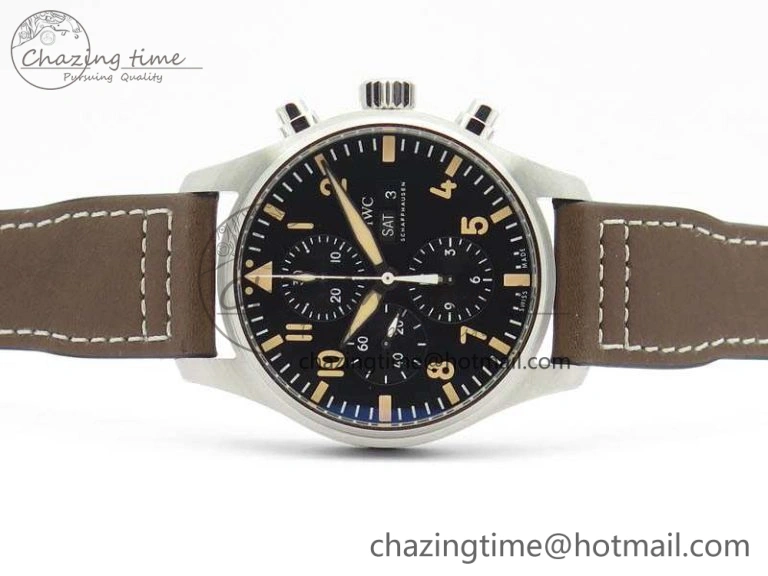 Cozy Pilot Chrono 20th ZF 1:1 Best Edition Black Dial On Brown Leather Strap A 7236