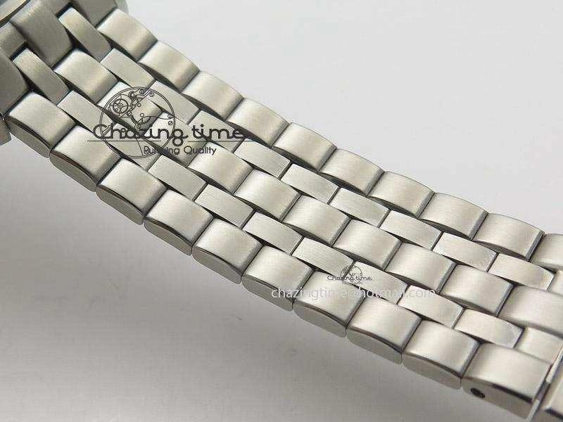 Cozy Pilot Chrono SS IW387809 ZF 1:1 Best Edition Silver Dial On SS Bracelet A 7327