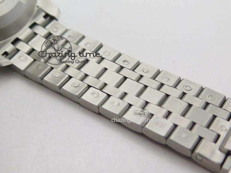 Cozy Pilot Chrono SS IW387809 ZF 1:1 Best Edition Silver Dial On SS Bracelet A 7327
