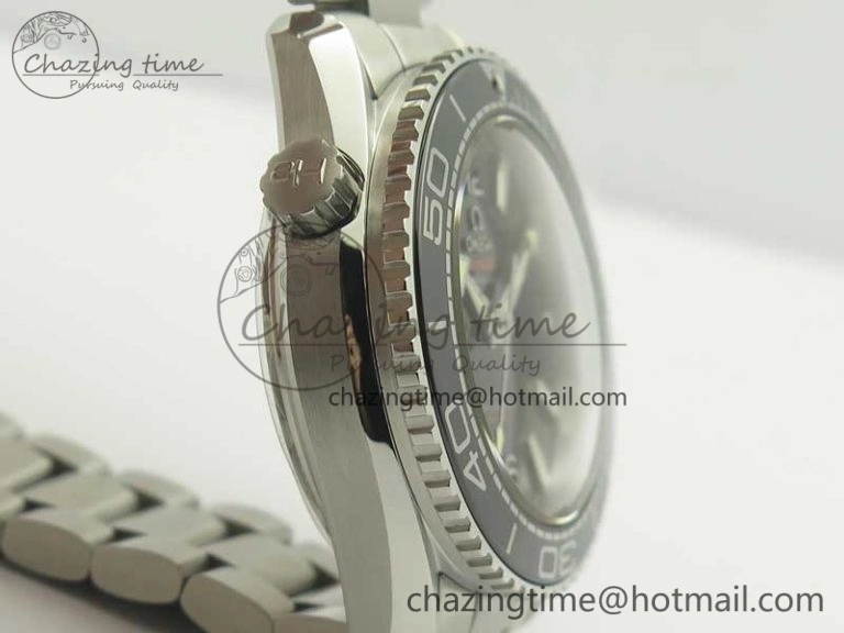 Planet Ocean 2016 43.5mm SS Black Bezel OM 1:1 Best Edition Black Dial on SS Bracelet A8900 V Cozy 8028