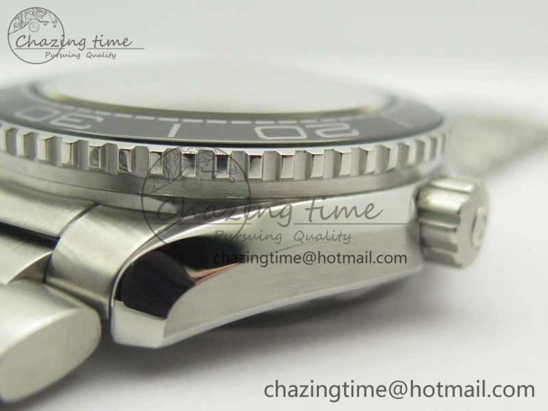 Planet Ocean 2016 43.5mm SS Black Bezel OM 1:1 Best Edition Black Dial on SS Bracelet A8900 V Cozy 8028