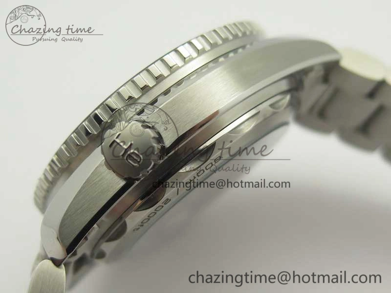 Planet Ocean 2016 43.5mm SS Blue Bezel OM 1:1 Best Edition Blue Dial on SS Bracelet A8900 V FreshLook 8029