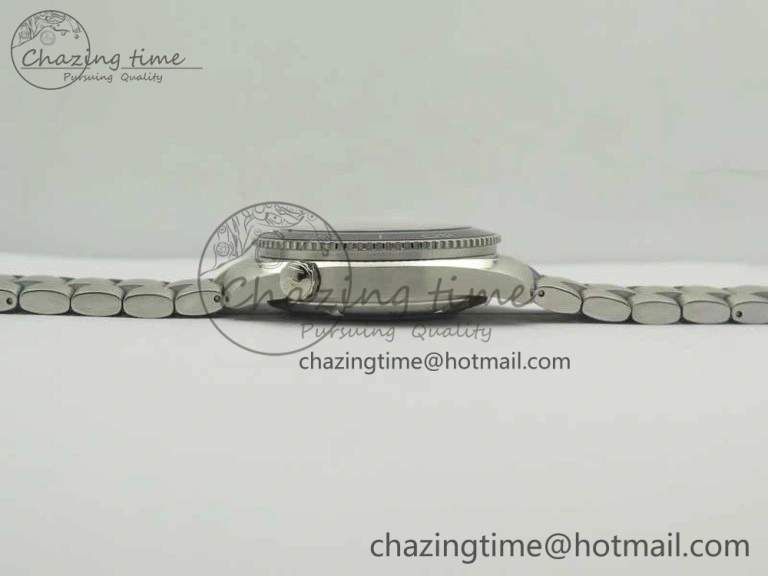 Classic Planet Ocean 42mm LiquidMetal Noob 1:1 Best Edition On SS Bracelet A2892 V6 ( Free Nylon Strap ) 8001