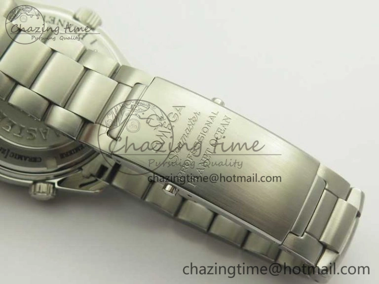 Classic Planet Ocean 42mm LiquidMetal Noob 1:1 Best Edition On SS Bracelet A2892 V6 ( Free Nylon Strap ) 8001