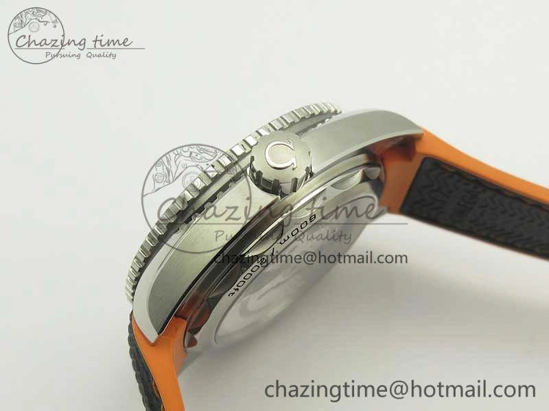 Planet Ocean 43.5mm SS VSF 1:1 Best Edition Black Orange Bezel Black Dial on Black Nylon Strap A8900 Super Clone Cozy 8002