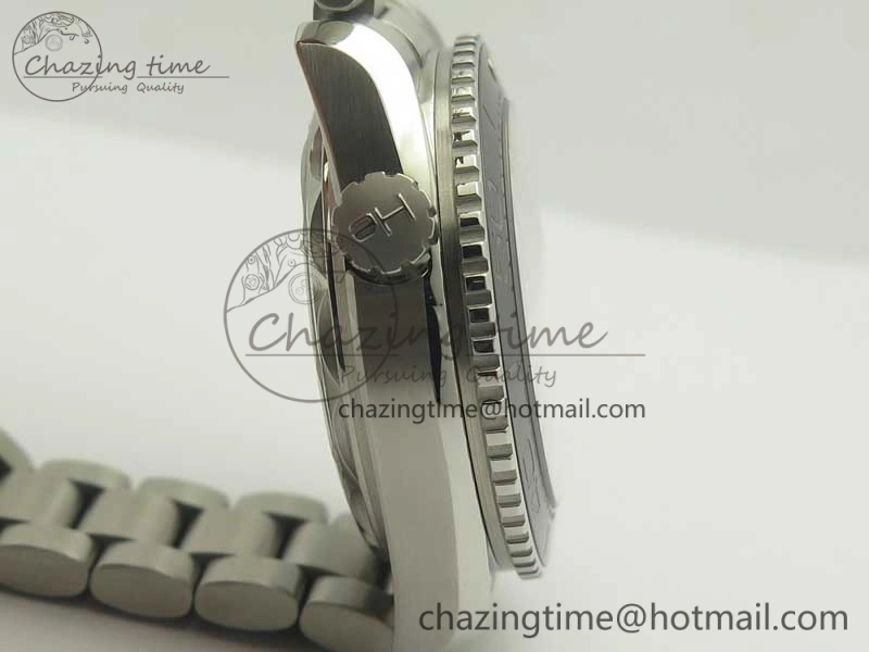 Planet Ocean 43.5mm SS VSF 1:1 Best Edition Black Orange Bezel Black Dial on SS Bracelet A8900 Super Clone BestValue 8003