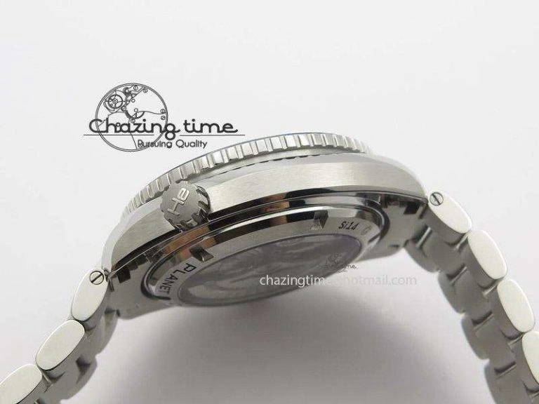 Planet Ocean GMT 42mm V6F Best Edition Black Dial Orange Markers On SS Bracelet A Attractive 8272