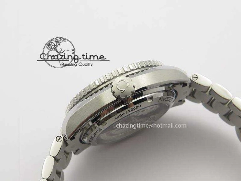 Planet Ocean GMT 43.5mm V6F Goodplanet Orange Marker Blue Dial On SS Bracelet A Lightweight 8215
