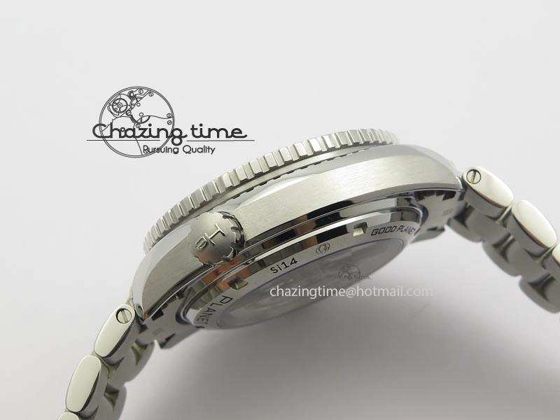 Planet Ocean GMT 43.5mm V6F Goodplanet Orange Marker Blue Dial On SS Bracelet A Lightweight 8215