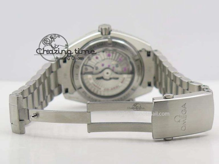 Planet Ocean GMT 43.5mm V6F Goodplanet Orange Marker Blue Dial On SS Bracelet A Lightweight 8215