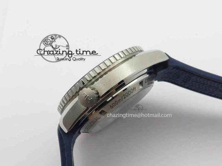 OdorResistant Planet Ocean Master Chrono 45mm SS OM 1:1 Best Edition Blue Dial On Blue Rubber Strap A 8172