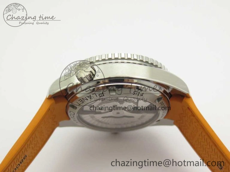 Premium Planet Ocean Professional Orange Bezel 42mm 1:1 VSF Best Edition on Orange Rubber Strap A8500 Super Clone 7947