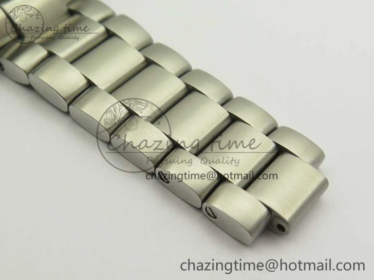 EasyCare Planet Ocean Professional Orange Bezel 42mm 1:1 VSF Best Edition on SS Bracelet A8500 Super Clone (2 Straps) 7951