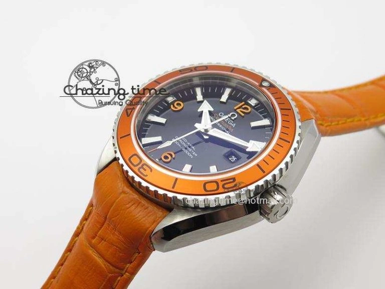 Planet Ocean Professional SS V6F 37mm Ladies Orange Bezel On Orange Leather Strap A Seasonal 8255