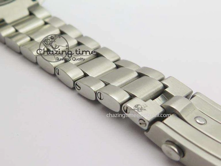 Planet Ocean SS Bp Maker 45mm Black Bezel On SS Bracelet A Upgraded 8218