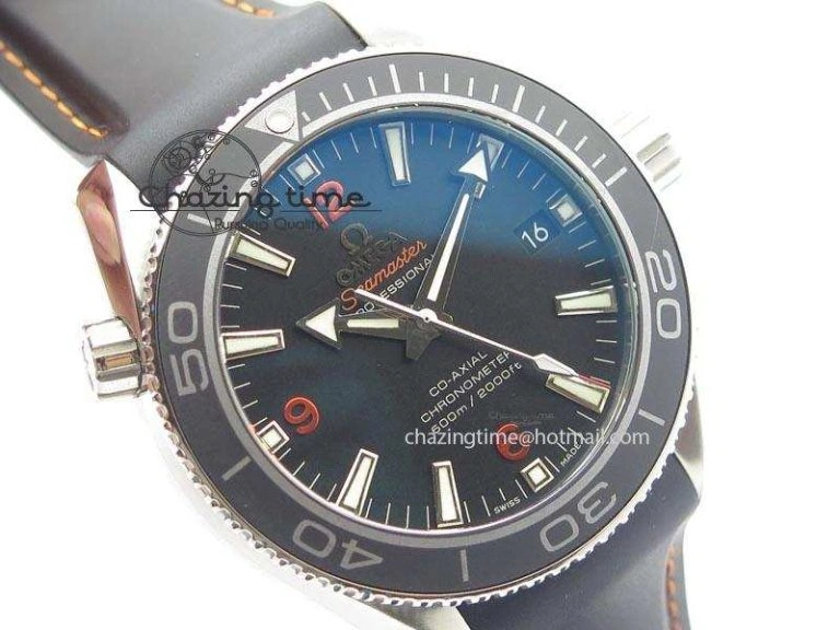 WeatherProof Planet Ocean SS Bp Maker 45mm Black Bezel Orange Numbers On Black Rubber Strap A 8220
