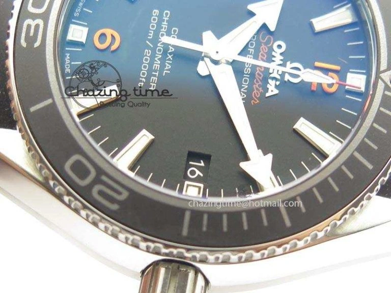 WeatherProof Planet Ocean SS Bp Maker 45mm Black Bezel Orange Numbers On Black Rubber Strap A 8220
