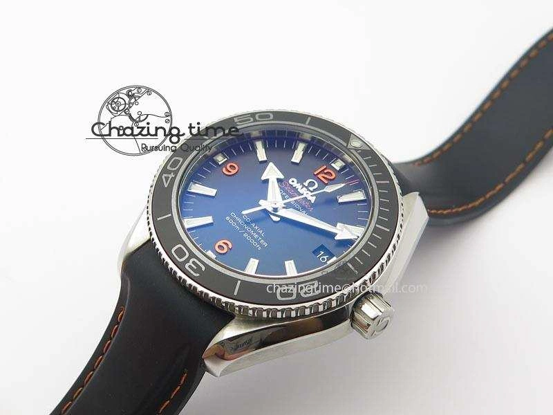 WeatherProof Planet Ocean SS Bp Maker 45mm Black Bezel Orange Numbers On Black Rubber Strap A 8220