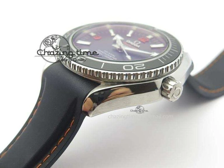 WeatherProof Planet Ocean SS Bp Maker 45mm Black Bezel Orange Numbers On Black Rubber Strap A 8220