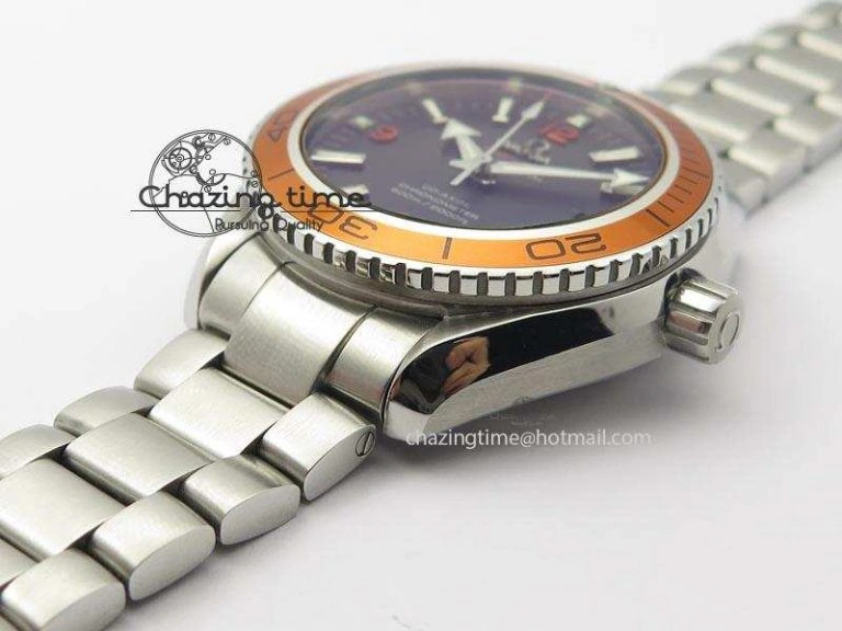 FlexibleFit Planet Ocean SS Bp Maker 45mm Orange Bezel On SS Bracelet A 8216