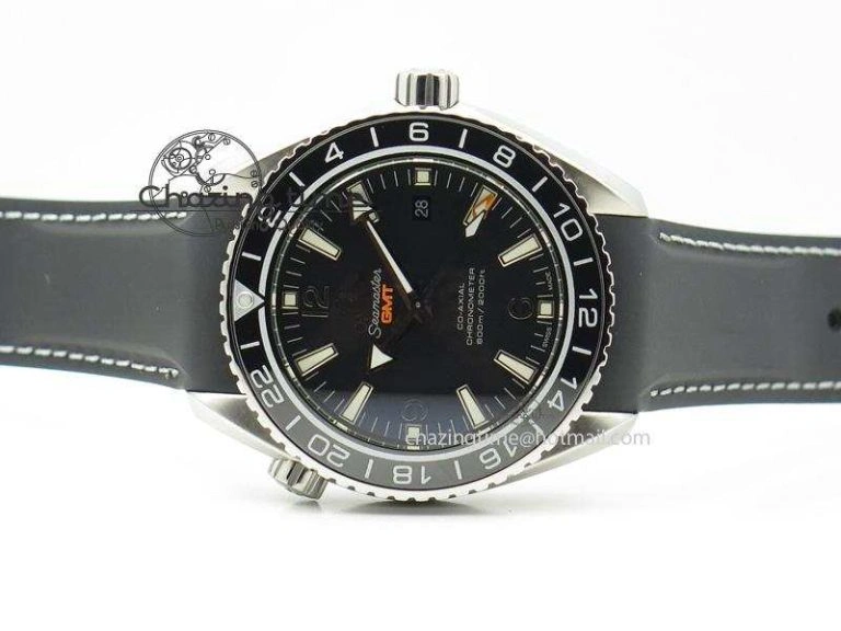 OnTrend Planet Ocean SS GMT Black Dial Silver Markers On Black Rubber Strap A 8256