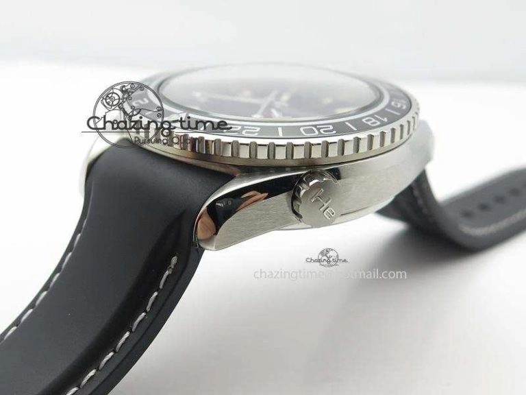 OnTrend Planet Ocean SS GMT Black Dial Silver Markers On Black Rubber Strap A 8256