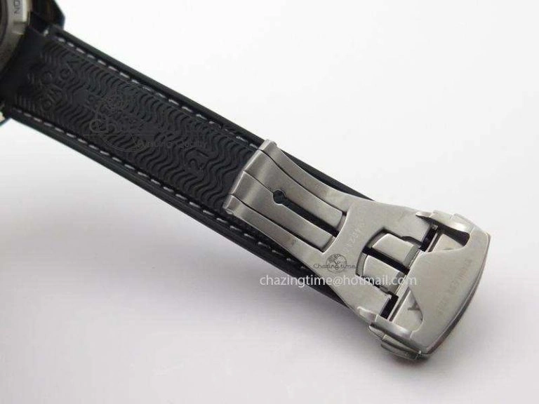 OnTrend Planet Ocean SS GMT Black Dial Silver Markers On Black Rubber Strap A 8256