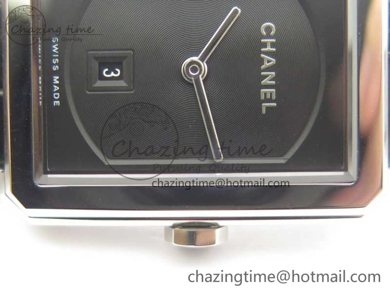 SportInspired Premiere Boy de Chanel LMF 1:1 Best Edition Black Textured Dial on Black Crocodile Strap Jap Quartz 6480