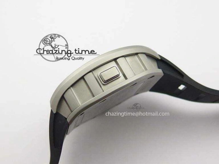 RM022 SS Skeleton Dial On Black Rubber Strap MIYOTA FlexibleFit 9585