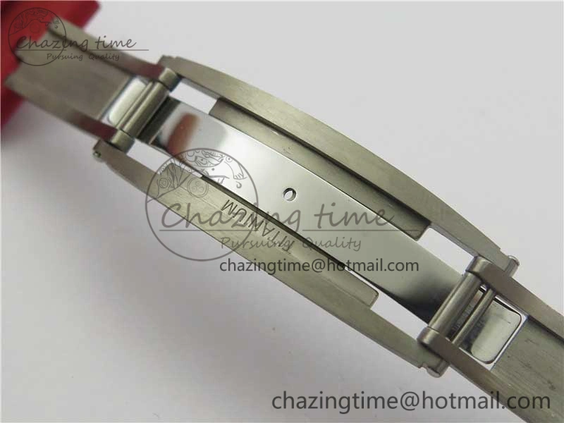 RM035-02 Real Forge Carbon Z+F 1:1 Best Edition Skeleton Dial on Red Rubber Strap NH05A Elegant 9451