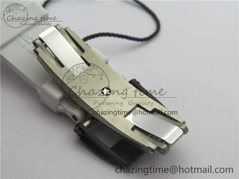 RM035-02 Real Forge Carbon Z+F 1:1 Best Edition Skeleton Dial on White Rubber Strap NH05A Timeless 9452