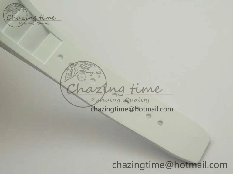 RM035 RG Diamonds Bezel KVF Best Edition Skeleton Dial on White Rubber Strap MIYOTA WaterResistant 9470