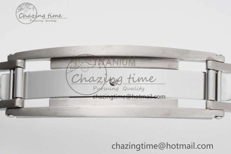 BestValue RM035 White Carbon SONIC Best Edition Skeleton Dial on White Rubber Strap Clone RMUL 9356