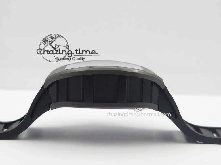 Comfortable RM052-2 Black Ceramic Horse Dial On Black Rubber Strap MIYOTA8215 KVF 9573