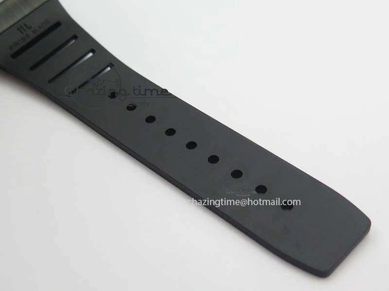Comfortable RM052-2 Black Ceramic Horse Dial On Black Rubber Strap MIYOTA8215 KVF 9573