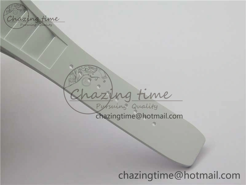 Bold RM055-02 Real NTPT ZF 1:1 Best Edition Skeleton White Dial on White Rubber Strap NH05A V 9393