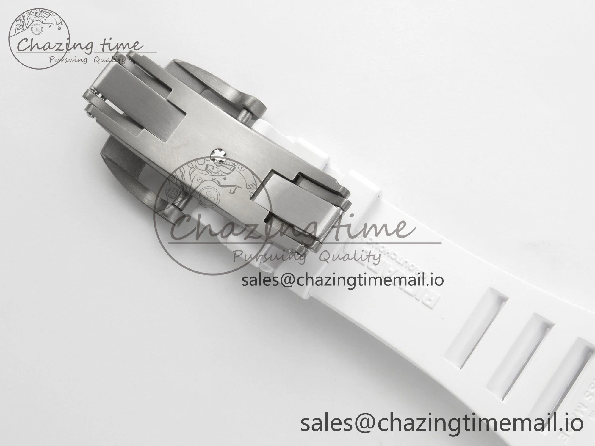 RM055 NTPT KVF 1:1 Best Edition Blue White Inner Bezel Blue Crown on White Rubber Strap RMUL2 Super Clone Affordable 9175