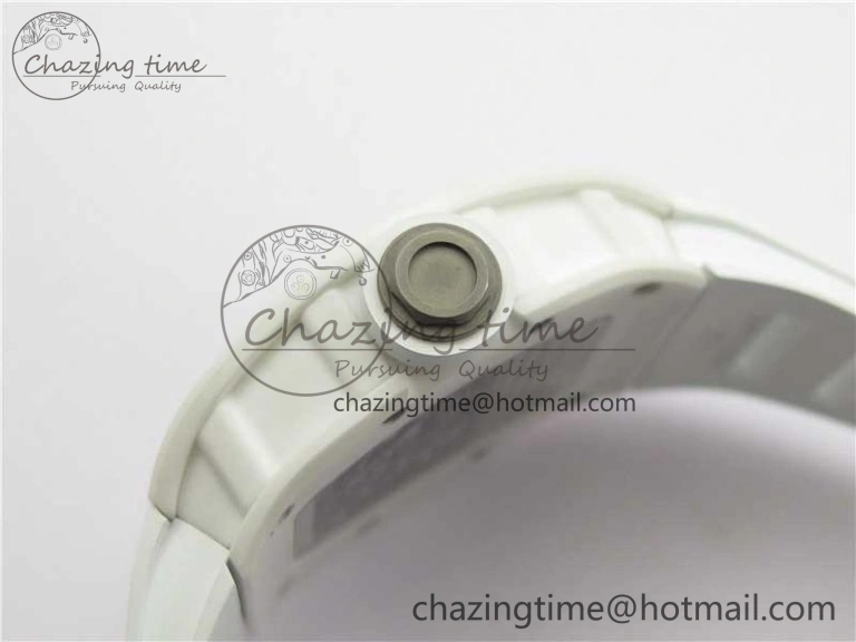 RM055 Ti White Ceramic ZF 1:1 Best Edition Skeleton Dial on White Rubber Strap NH05A Thermal 9400
