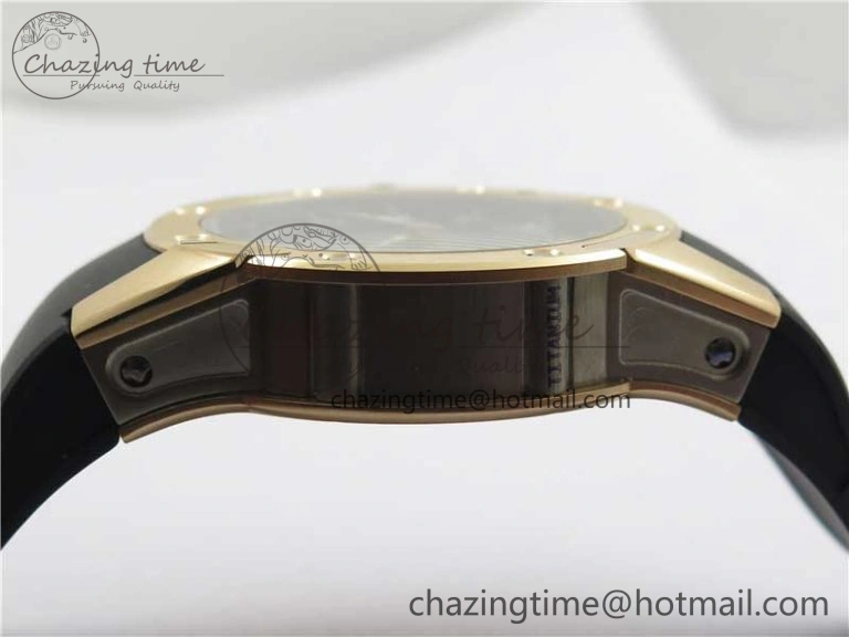 RM63-01 RG V9F Best Edition Crystal Dial on Black Rubber Strap A23J Sophisticated 9404