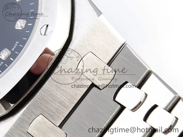 Refined ROYAL OAK 39MM 15202 SS IPF 1:1 BEST EDITION BLACK DIAL ON SS BRACELET A 4498
