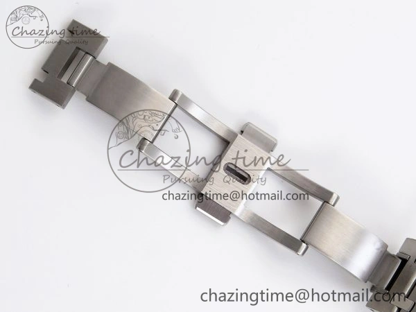 Refined ROYAL OAK 39MM 15202 SS IPF 1:1 BEST EDITION GREEN BLACK DIAL ON SS BRACELET A 4495
