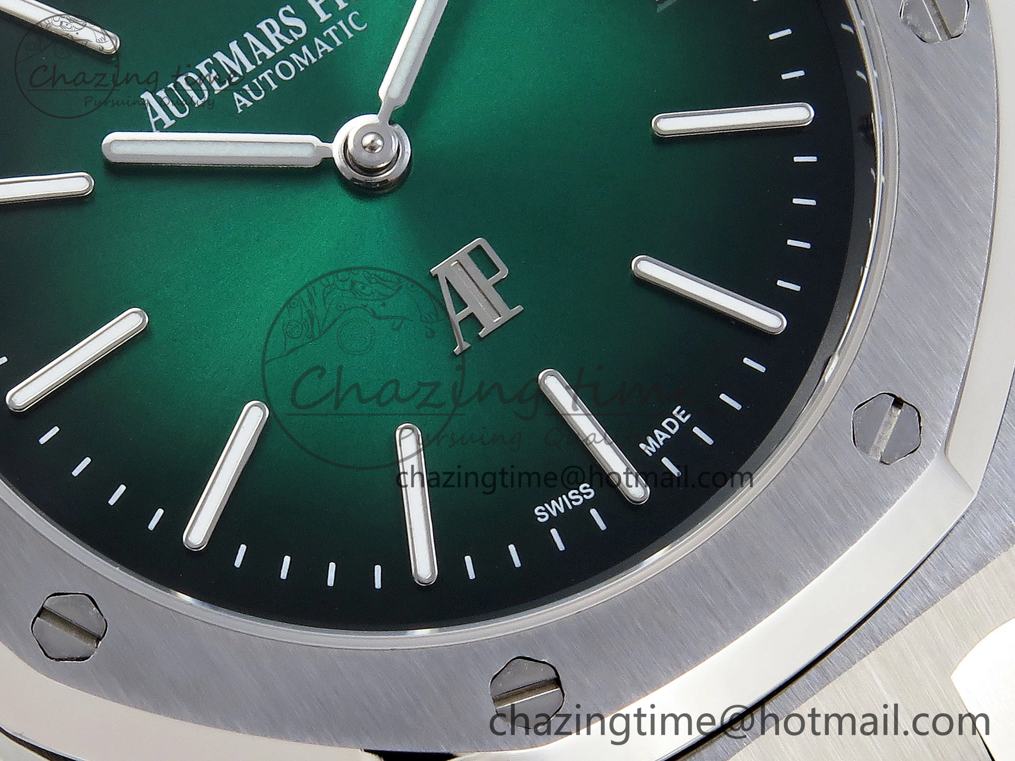 Refined ROYAL OAK 39MM 15202 SS IPF 1:1 BEST EDITION GREEN BLACK DIAL ON SS BRACELET A 4495