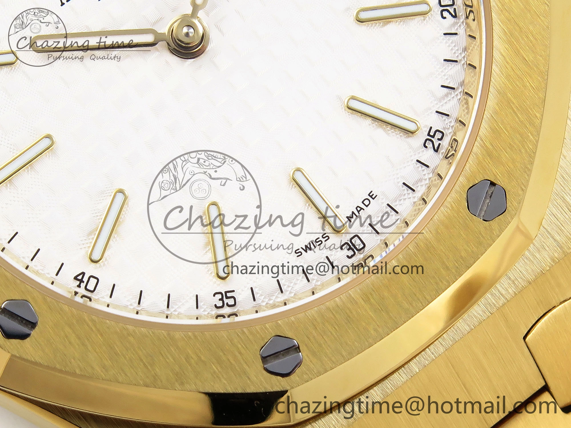 ROYAL OAK 39MM 15202 YG IPF 1:1 BEST EDITION WHITE TEXTURED DIAL ON YG BRACELET A WaterResistant 4504
