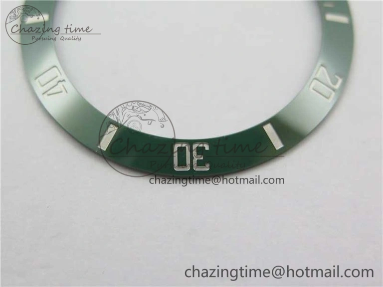 Bright Rolex Submariner Green Ceramic Bezel Clean Factory V3 (Only Ceramic Plate) 4852