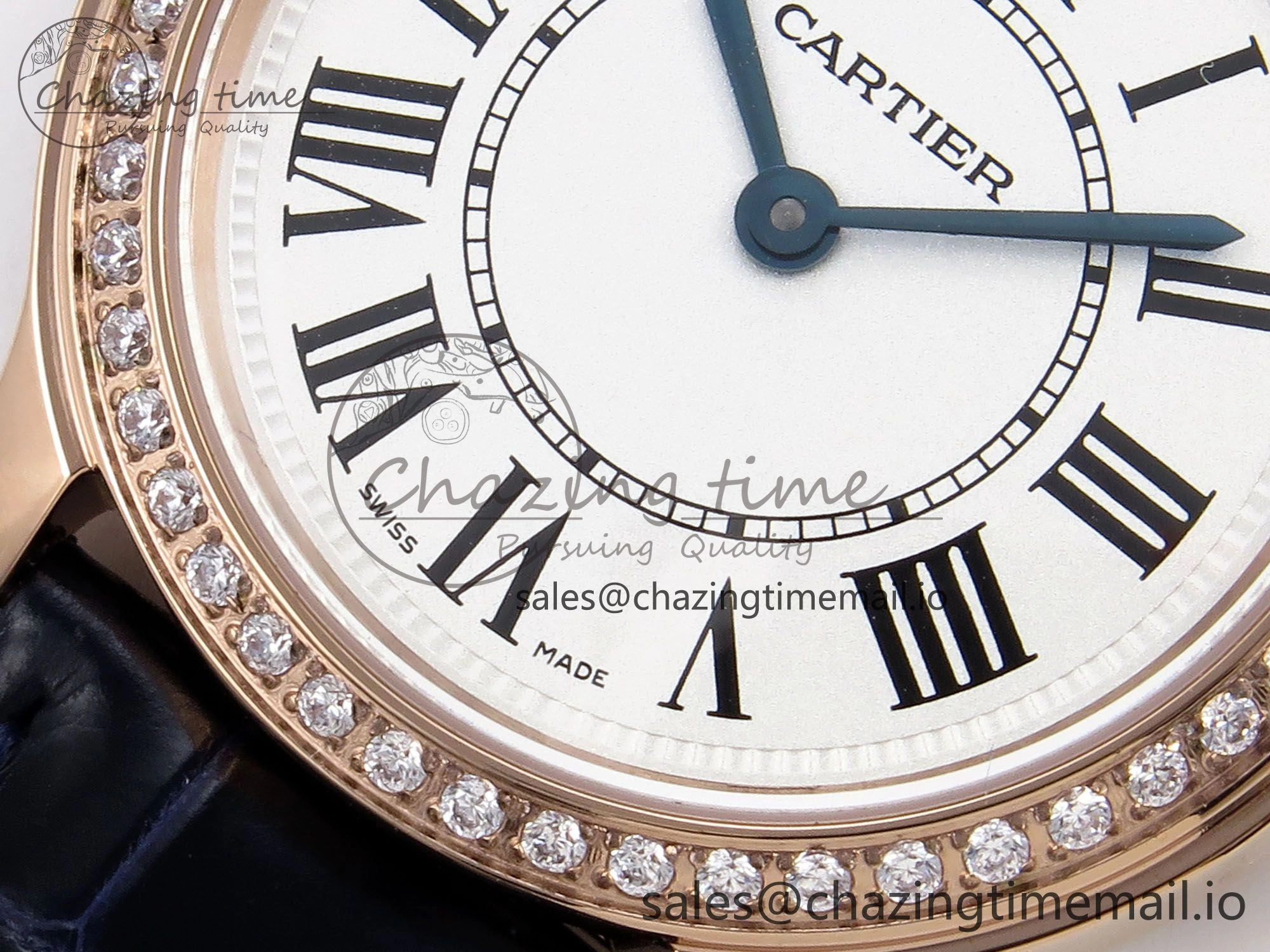 Ronde Louis Cartier 29mm RG DRF 1:1 Best Edition Sandblasted Beige Dial Diamonds Bezel on Blue Leather Strap Ronda Quartz OnTrend 5873