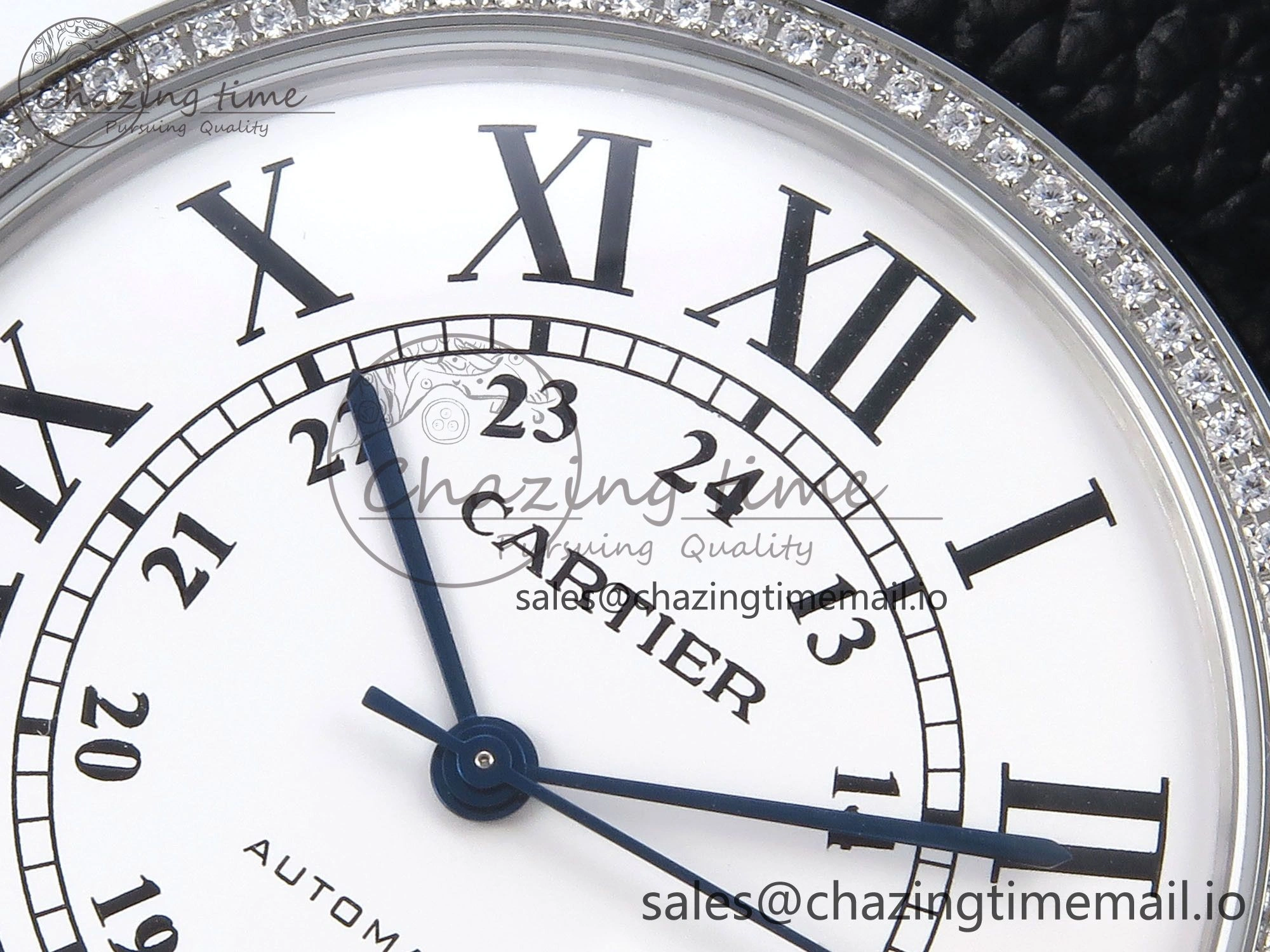 Ronde Solo 42mm SS AF 1:1 Best Edition White Dial Diamonds Bezel on Black Black Strap MIYOTA RelaxedFit 5880