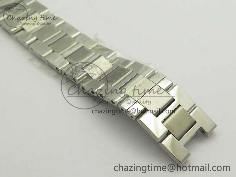 Ronde Solo de Cartier 29.5mm K11 1:1 Best Edition White Dial on SS Bracelet Ronda Quartz StreetReady 10685